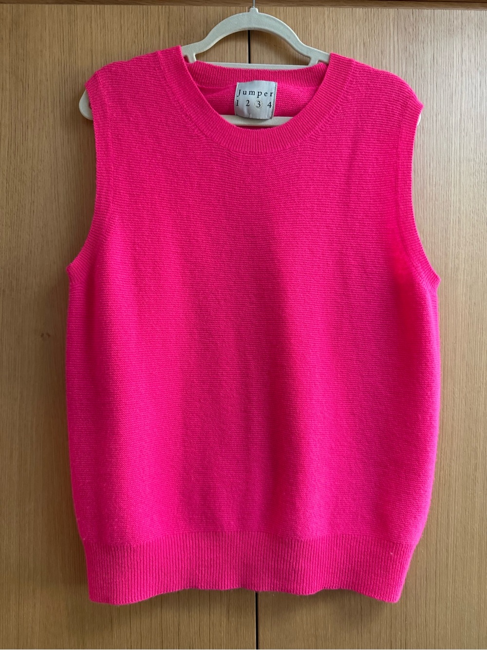 Jumper 1234 Cashmere Hot Pink Sweater Vest, size L